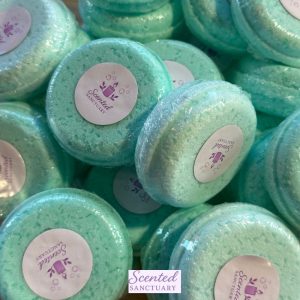 shower fizzers peppermint breeze essential oil hanmdmade from scented sanctuary